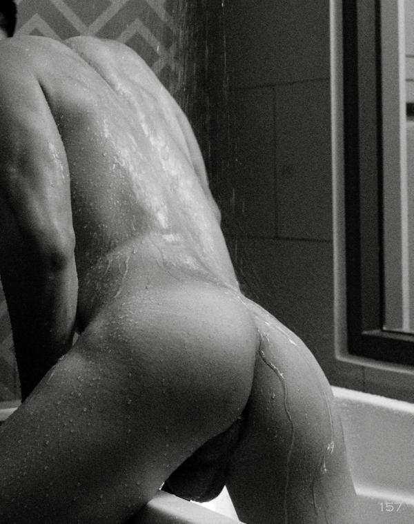 QM-3.2-暗黑-Kayson-4手聯彈噴發-Exclusive-Issue